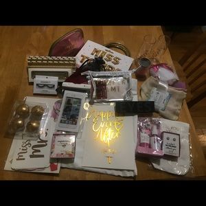 Miss to Mrs Bridal Subscription Items